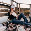 image:imageMinus33 Midweight Everyday Knit Cuff Pom Beanie  100 Merino Wool Winter HatBurgundy